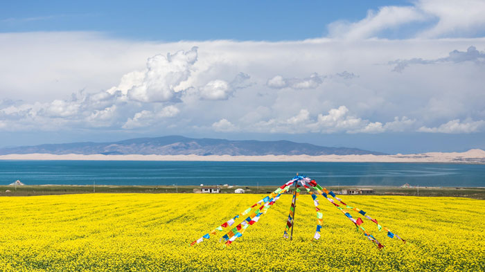 Qinghai Lake, the largest inland lake in China