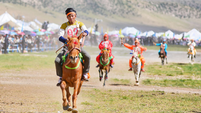 Nagchu Horse Racing Festival