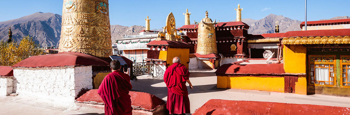 16 Days Shanghai Xian Lhasa Everest Chengdu Tour