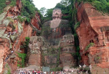 Leshan Giant Buddha, the largest carved stone Buddha in the world, took people more than 90 years to carve.