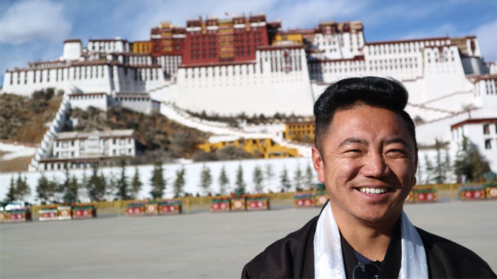 Our Senior Tour Guide - Tenzin Leo