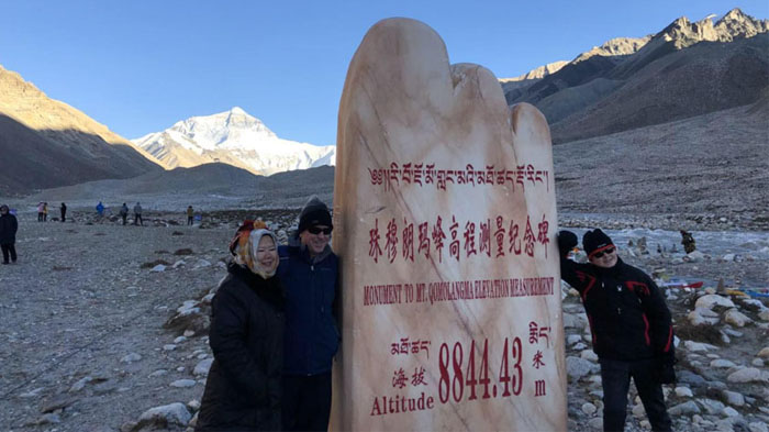 Visit amazing sights of Mount Everest