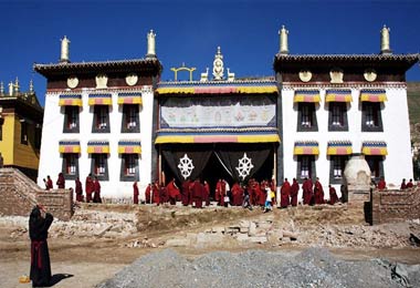 Longwu monastery