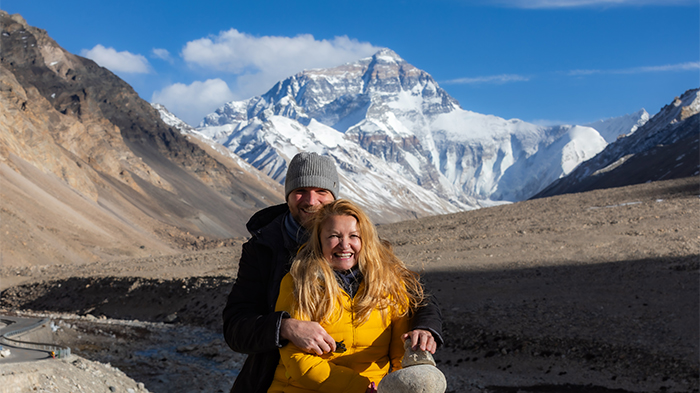romantic moments in Mount Everest