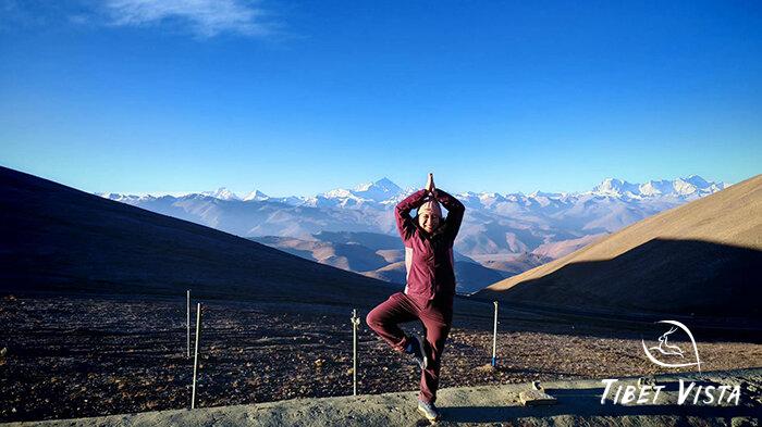 Clear view of Mount Everest.