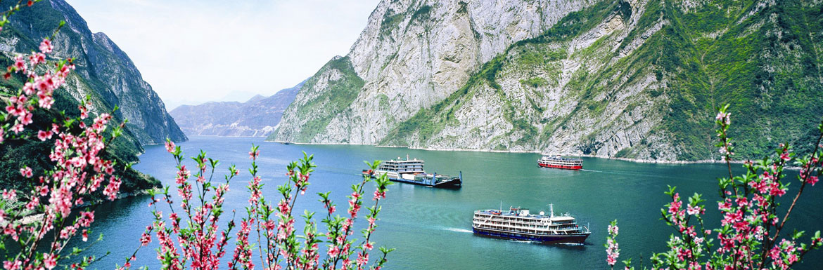 14 Days Beijing Xian Lhasa Train Tour with Yangtze Cruise