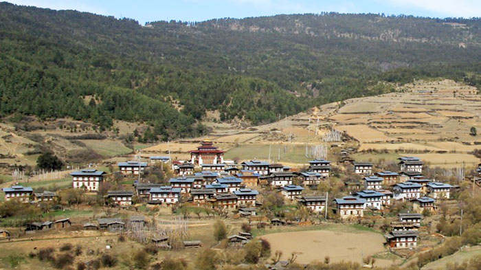 Bhutanese Town during the Trek along the Route