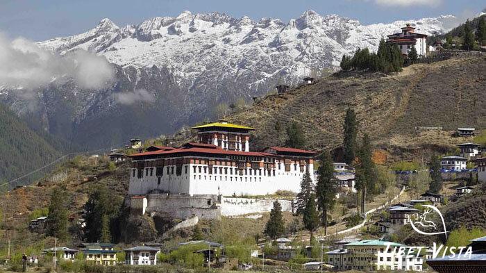 Explore Paro in December