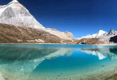 Daocheng Yading Milk Lake
