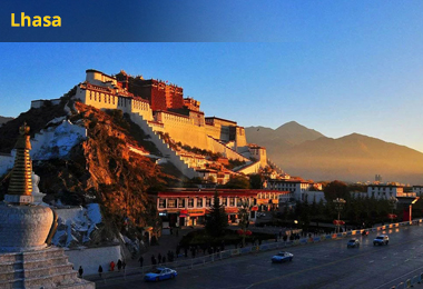  Holy city of Lhasa as the end poing of Sichuan Tibet Highway