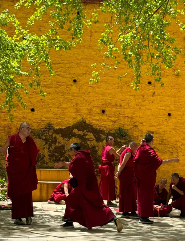 Ganden Monastery tour