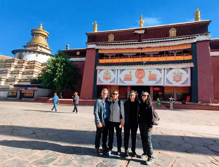 Tibet travel tour