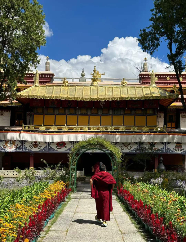 the former summer palace in Lhasa