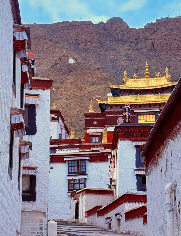 Tashilhunpo Monastery