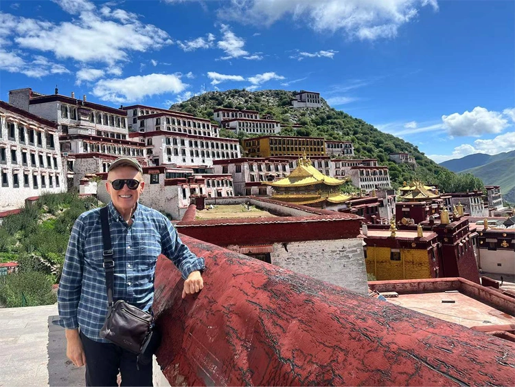 monasteries in Tibet
