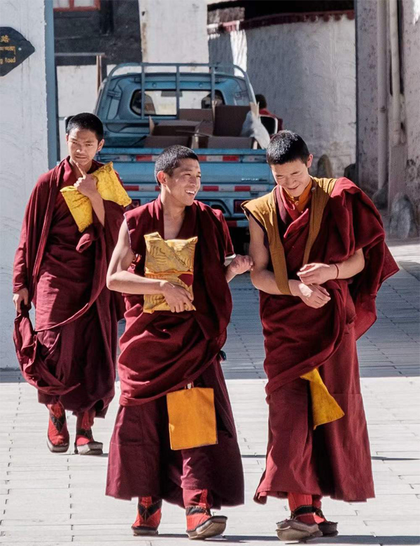 monasteries in Tibet