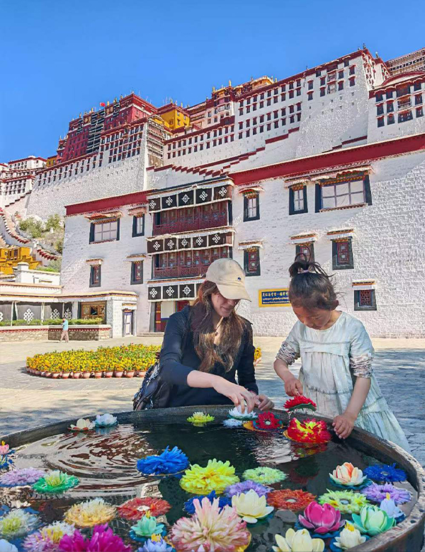 join our Tibet small group tour