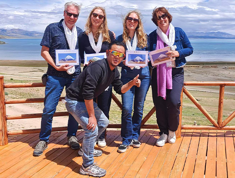 join our Tibet small group tour