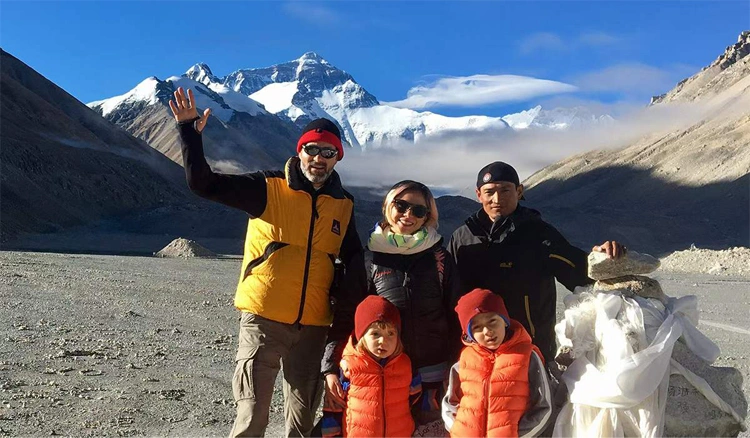 Travel Tibet with your kids