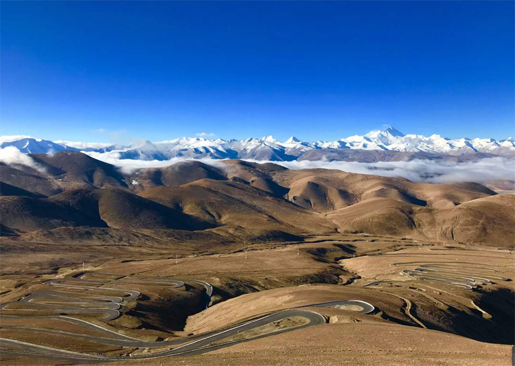 zigzagging mountain road