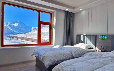 Best Hotels and Accommodation Options at Tibet Everest Base Camp (2026 Updated Guide)