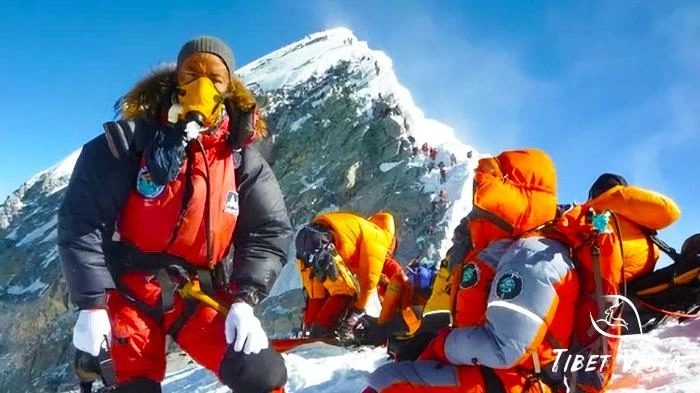 Climb Mount Everest from Nepal