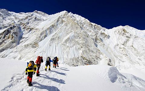 Mount Everest Climbing Expedition via Northeast Ridge in Tibet