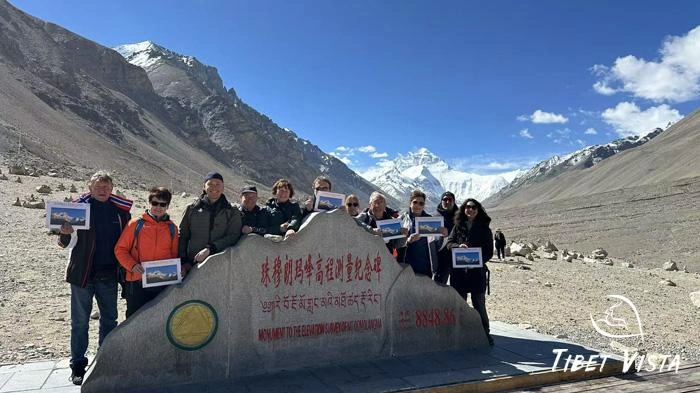took photos with the Mt. Everest marker at Tibet EBC