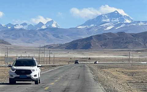 How is the Road to Everest Base Camp and Summit of Mt.Everest?