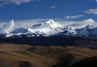 If you are lucky enough, you can see the Mt. Everest from Gyatsola Pass.