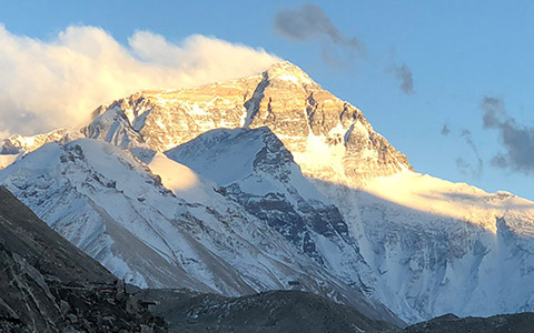 10 Interesting Facts about Mount Everest: What Makes It So Special to Visit