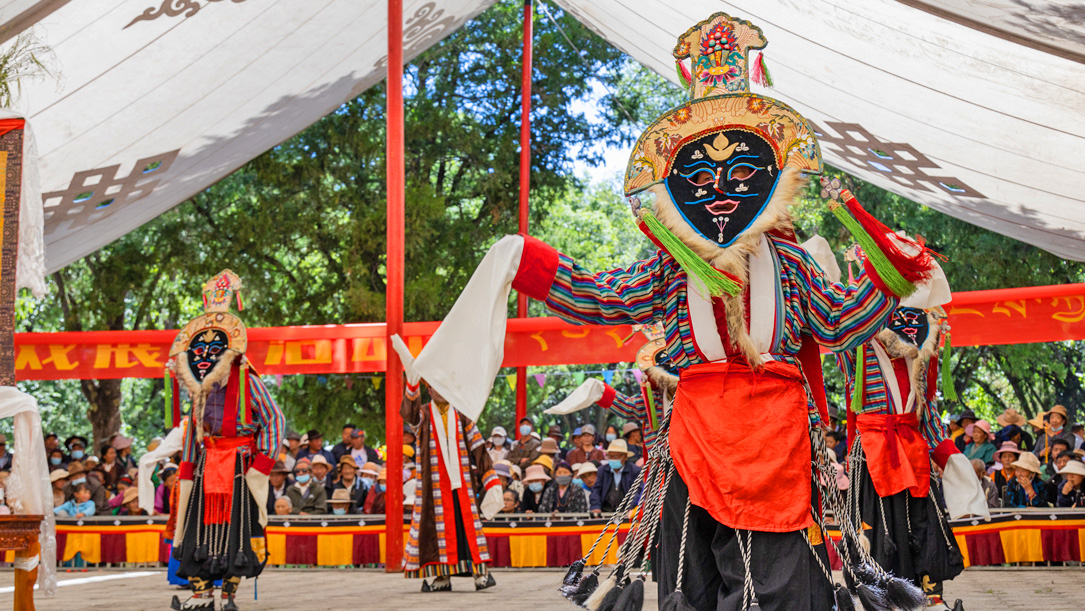 7-Day Lhasa & Tsedang Shoton Festival Tour