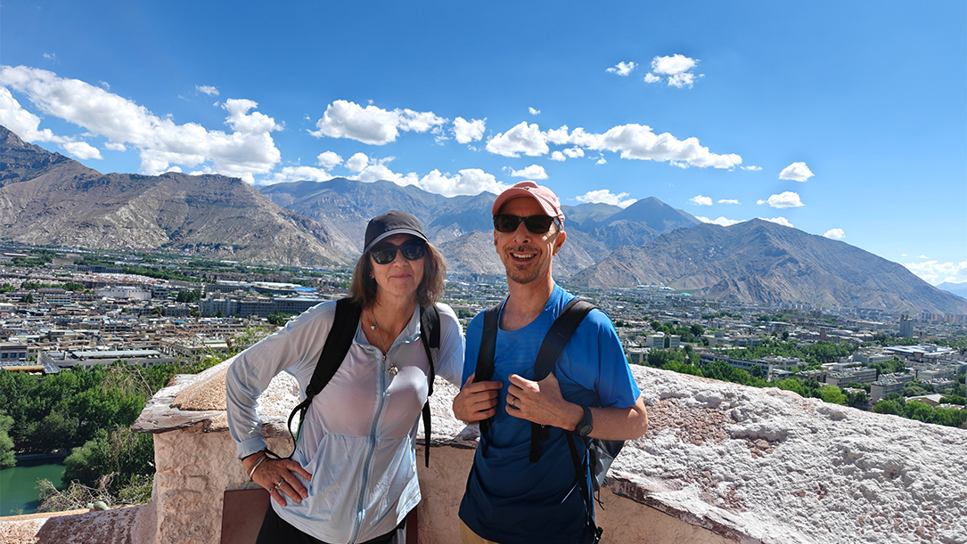 6 Days Lhasa to Drak Yerpa Meditation Tour in Shoton Festival