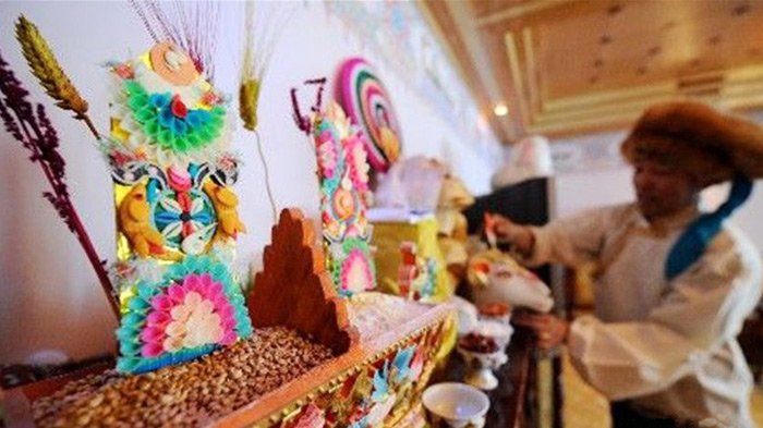 decorate house for losar celebration