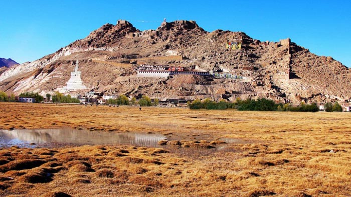 Ruins of Ancient Tibetan Palace