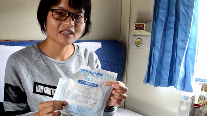 Oxygen tube on Tibet train