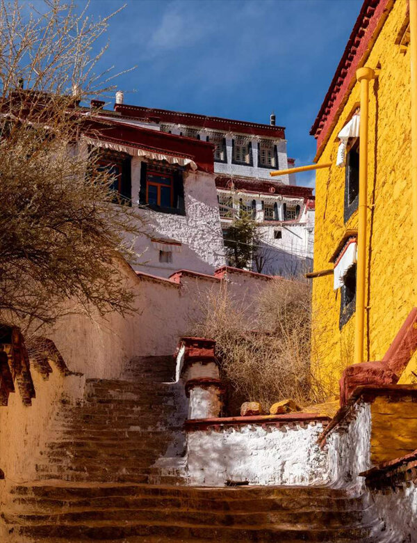 Ganden Monastery4