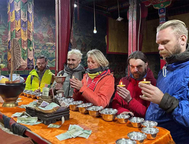 Tibet Meditation Tour