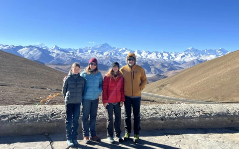 11 Days Madrid Shanghai Lhasa to Everest Base Camp Tour