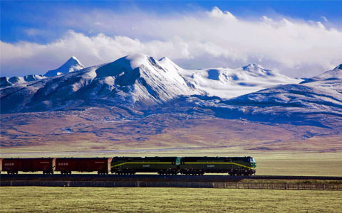 15 Days London Chongqing Lhasa Everest Beijing Tour by Train