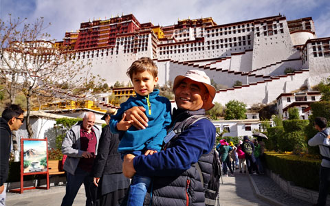17 Days Los Angeles Beijing Lhasa Everest Namtso Shanghai Tour by Train