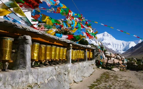 9 Days Moscow Chengdu Lhasa EBC Kathmandu Tour