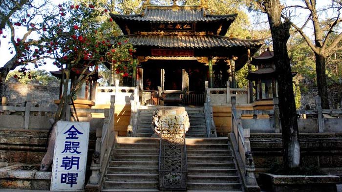 Golden Temple Kunming