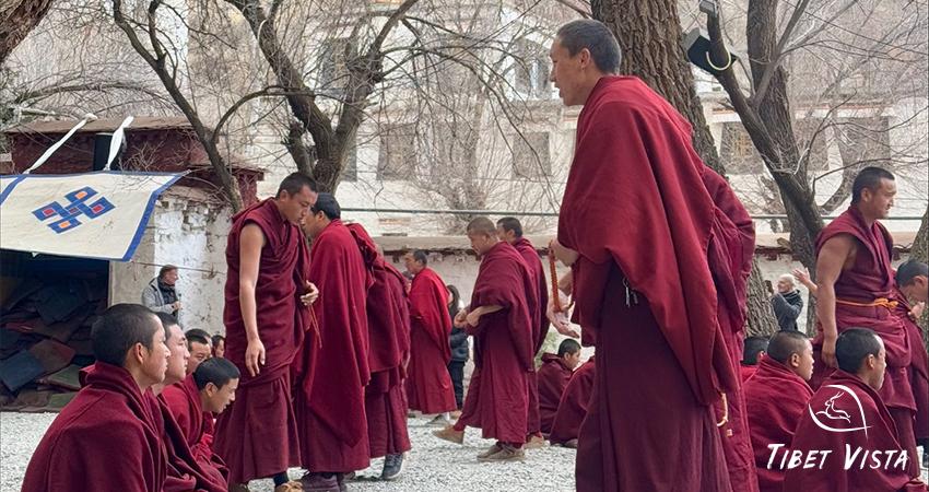 Tibet Monks Debate