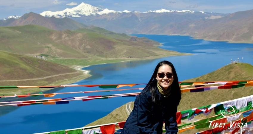 Watch the dramatic Tibetan monk debate at Sera Monastery