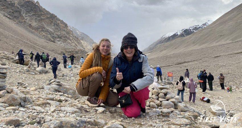 Waiting in awe for Mt. Everest