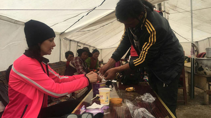 Eat instant noodles during Mt. Kailash yatra