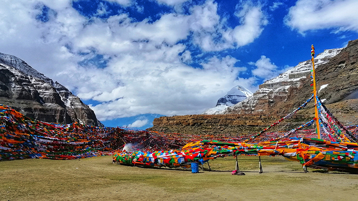 Visit Mount Kailash during the Saga Dawa Festival