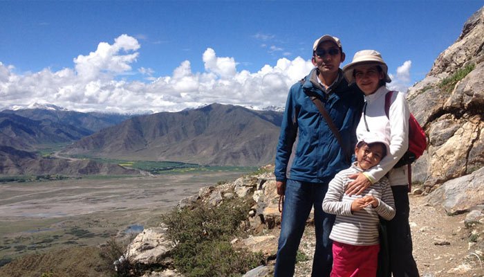Travel Tibet with Family and Kids