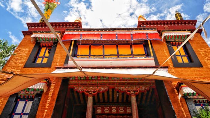 Anitsangkung Nunnery in Lhasa, Tibet
